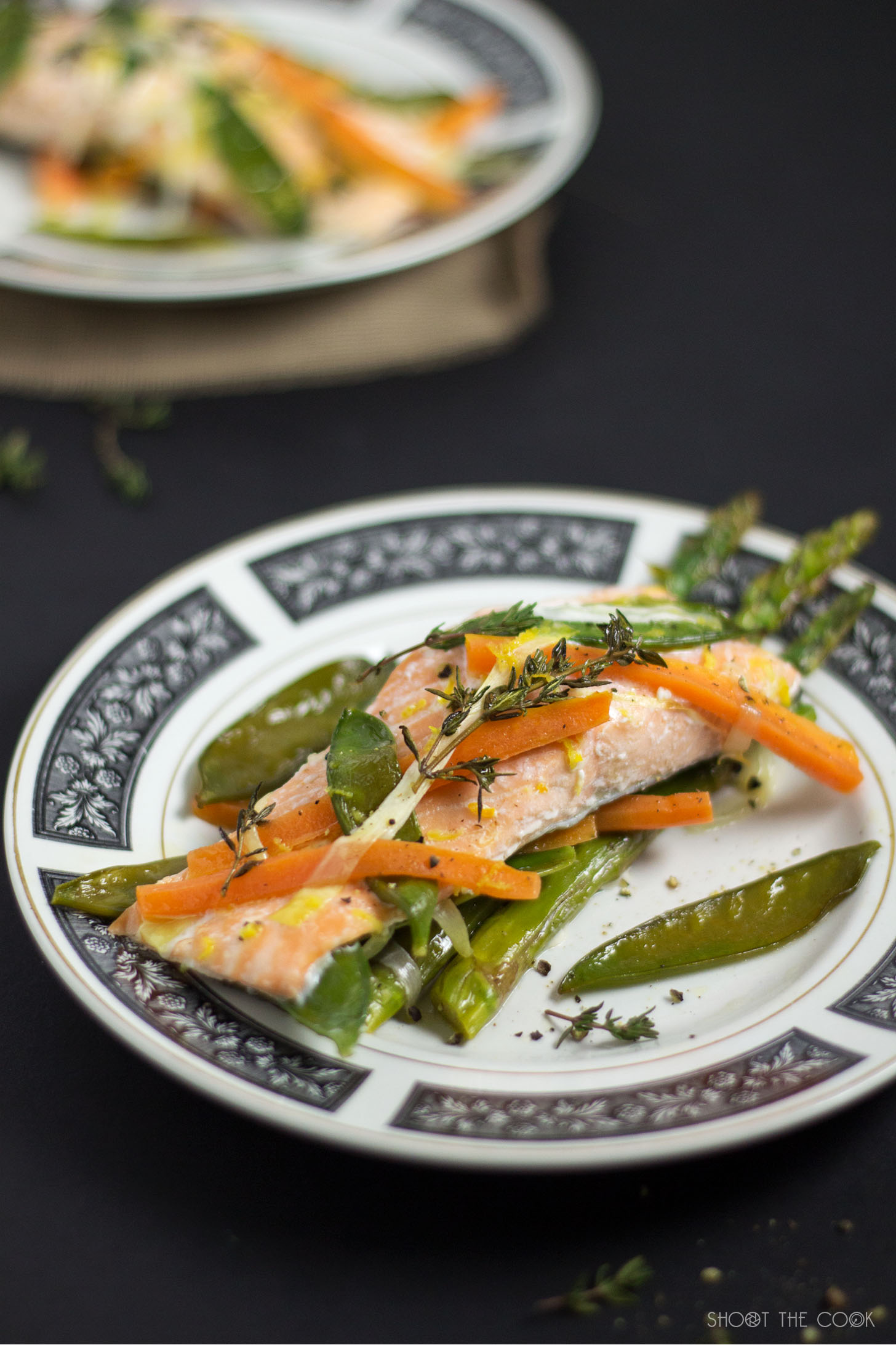 Salmón al papillote con trigueros