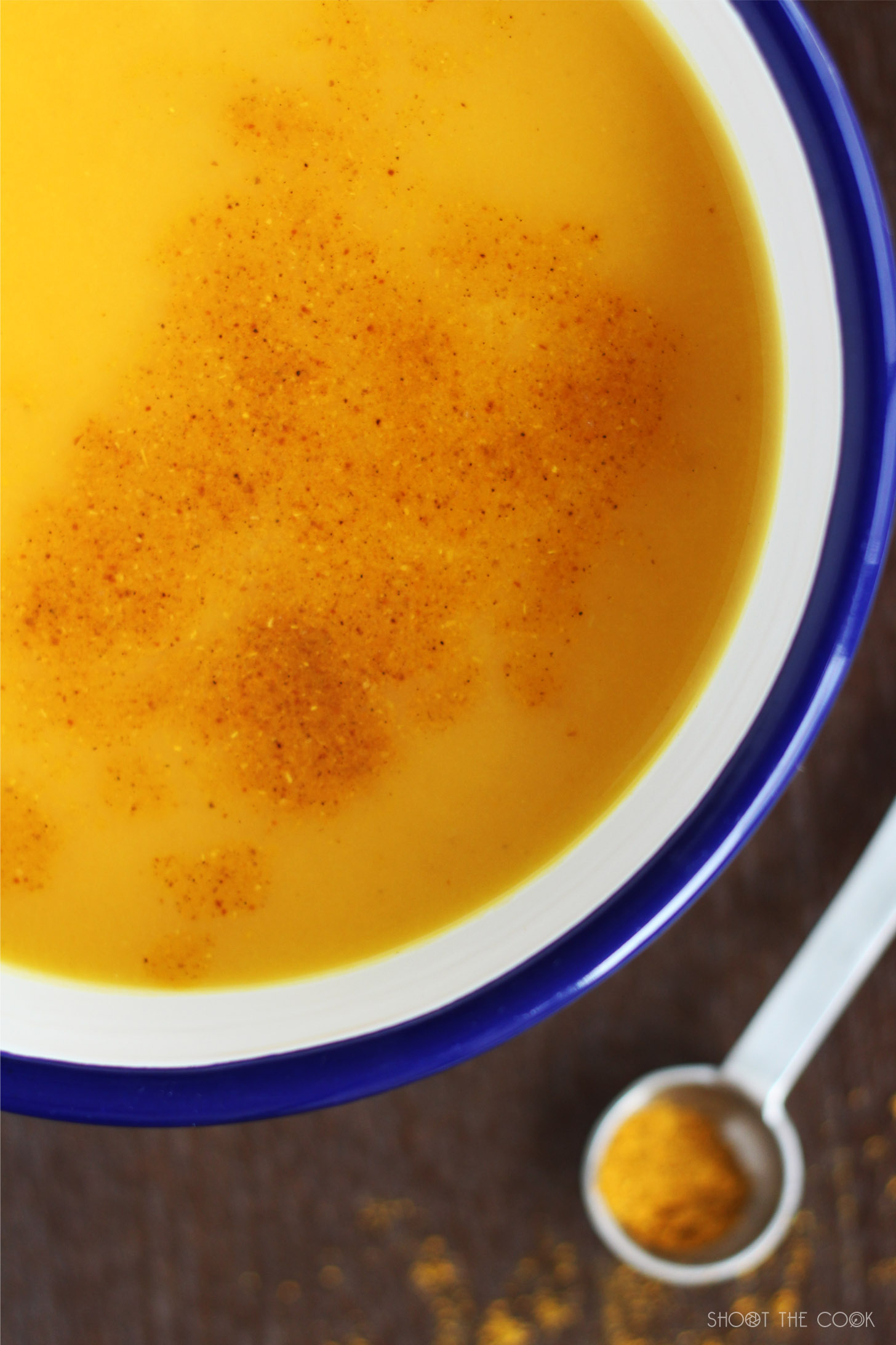 Sopa de calabaza al curry ligera