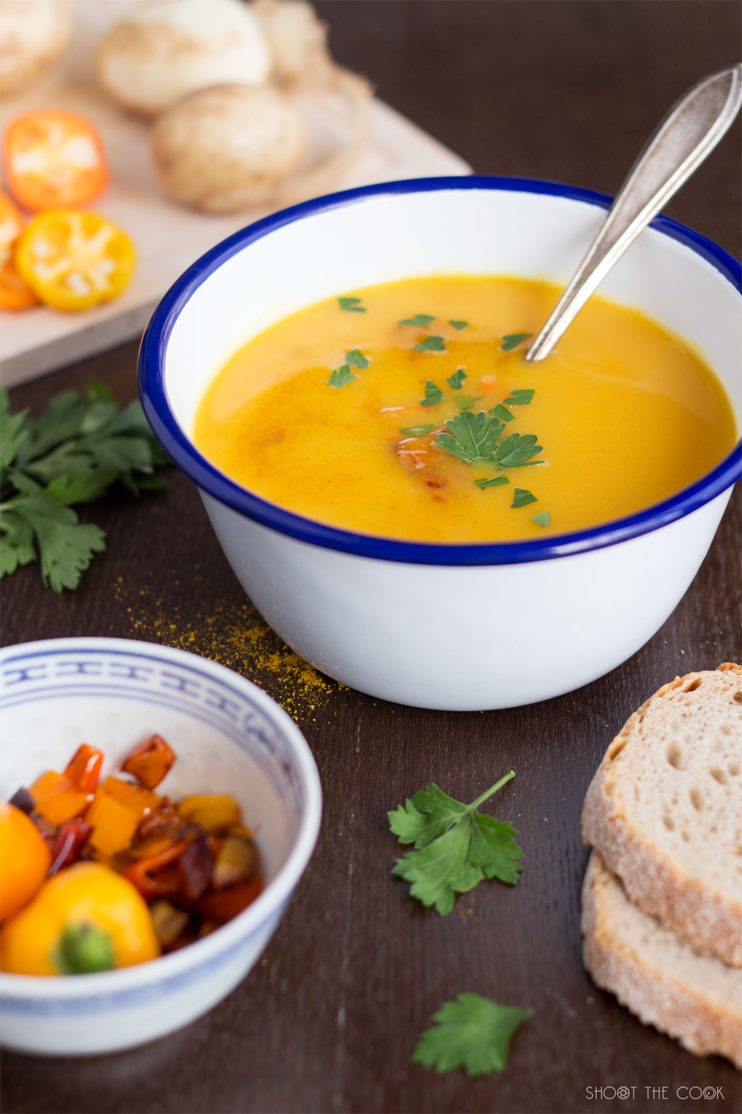 Sopa de calabaza al curry ligera