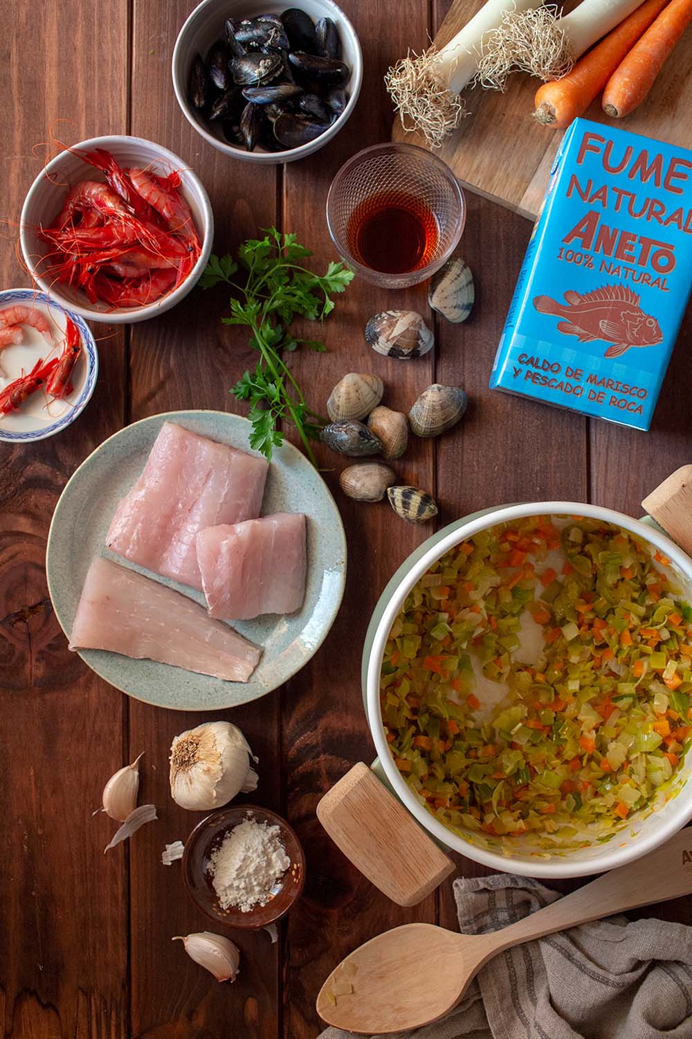 Sopa de Pescado Fácil y Rápida - Shoot the Cook - Recetas fáciles y trucos  para fotografiar comida